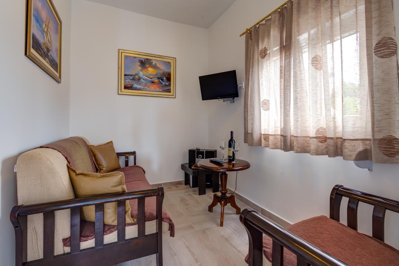 Sea Oasis Apartments - Milosevic Kotor Exteriör bild