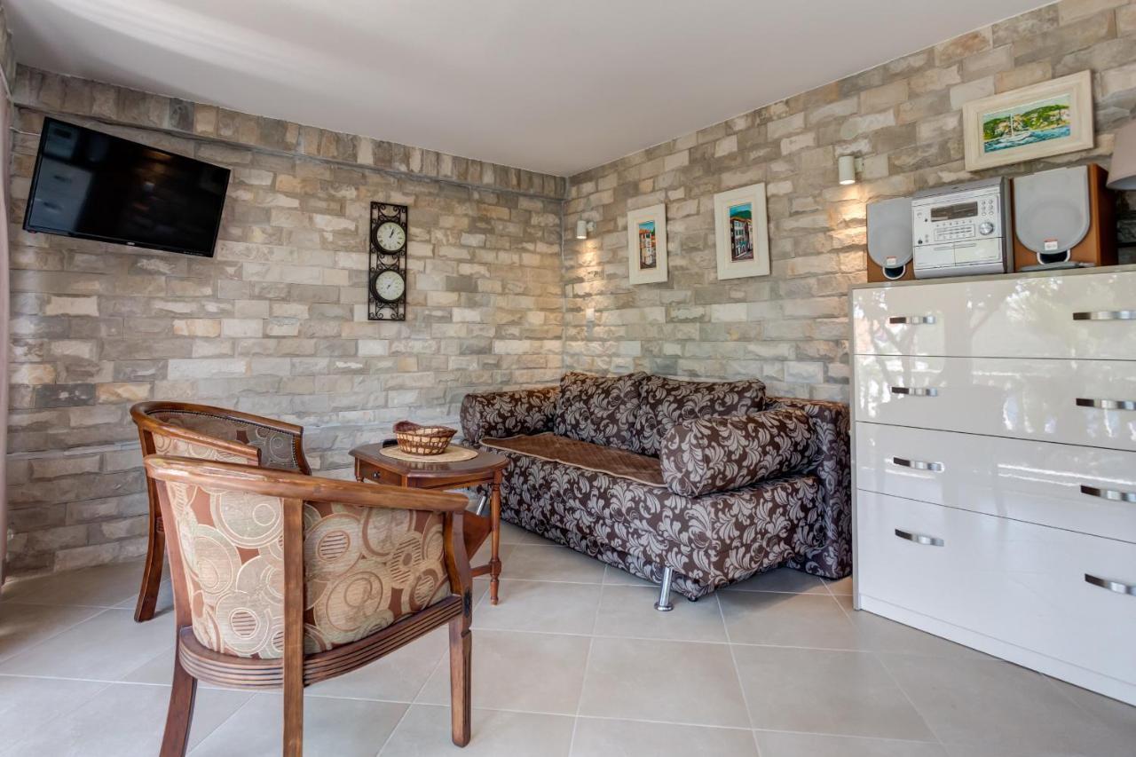 Sea Oasis Apartments - Milosevic Kotor Exteriör bild
